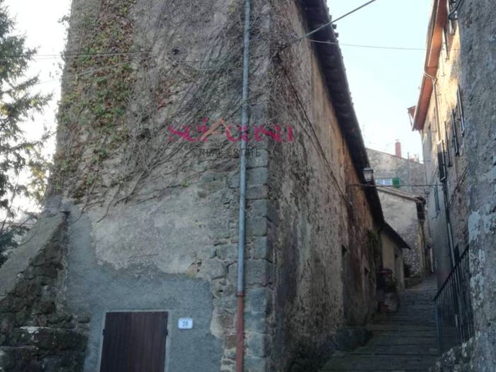 Appartamento con 5 locali in vendita in Arcidosso Centro storico, Centro, Arcidosso
