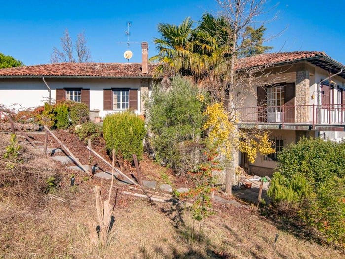 Casa con 6 locali in vendita in Cassinassa, Centro, Castana