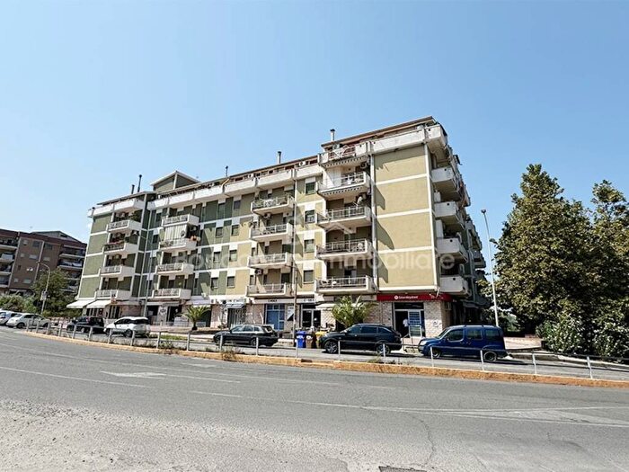 Appartamento quadrilocale in vendita in Via Torre Pisani, Rossano Stazione, CoriglianoRossano