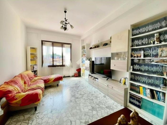Appartamento con 5 locali in vendita in Piazza Repubblica, Novi Ligure