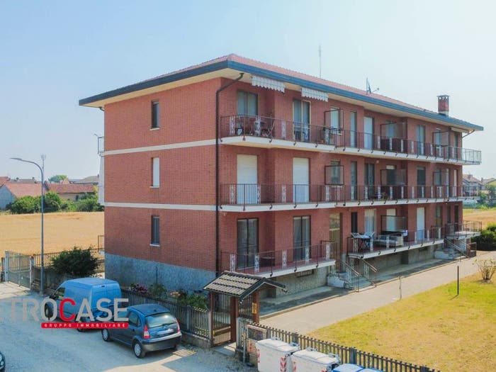 Appartamento trilocale in vendita in Via degli Oleandri, Favari Avatanei, Poirino
