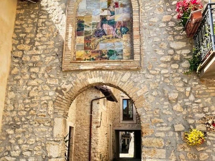 Casa bilocale in vendita in Arrone