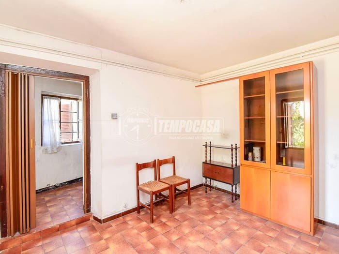 Appartamento trilocale in vendita in Via Alessandro Volta, Capiago Intimiano Olmeda, Capiago Intimiano