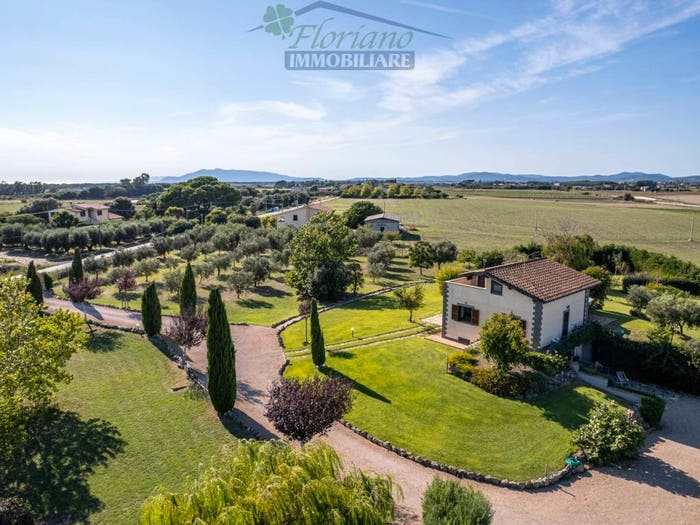 Casa con 6 locali in vendita in Strada Provinciale Pescia Romana, Pescia Romana, Montalto di Castro