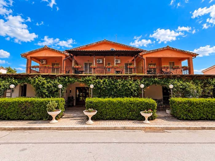 Casa con 6 locali in vendita in Via Torino, Borgo Carige, Capalbio