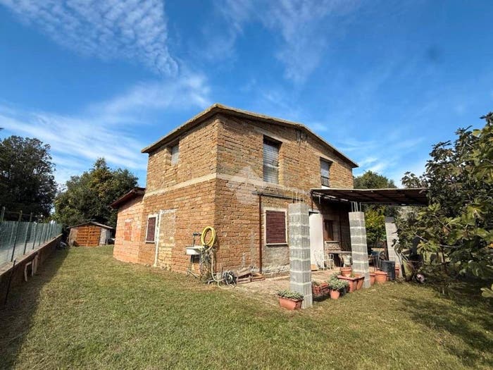 Casa quadrilocale in vendita in Via degli Scoiattoli, Albucceto, Anguillara Sabazia