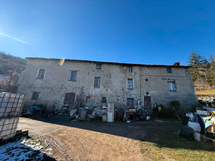 Casa con 6 locali in vendita in Strada Sant'Anna, Cairo Montenotte