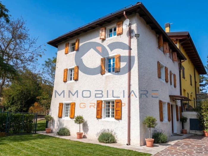 Casa quadrilocale in vendita in Via San Biagio, Goccia, Valsamoggia