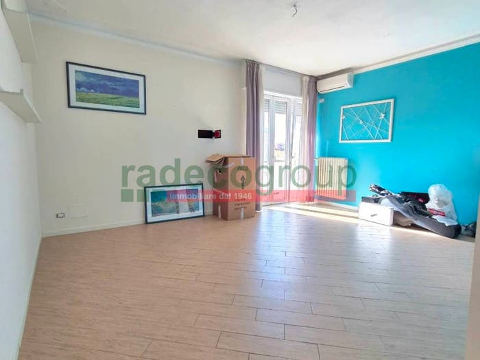 Appartamento con 5 locali in vendita in Via Caduti del Lavoro, Fabbricotti, Livorno