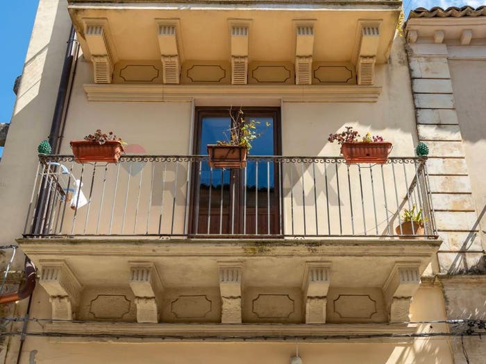 Appartamento bilocale in vendita in Via G Garibaldi, Centro, Palazzolo Acreide