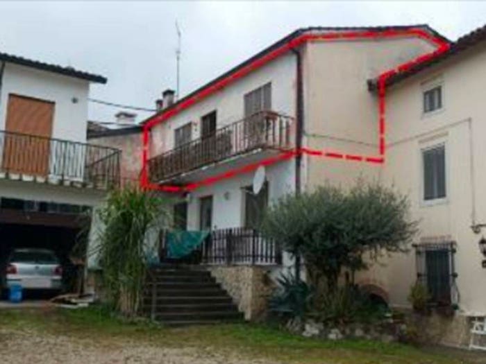 Appartamento trilocale in vendita in Via Costa, Centro, Arzignano