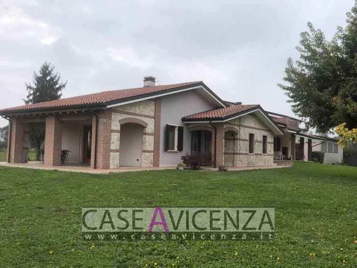 Casa con 6 locali in vendita in Via Roma, Centro, Grisignano di Zocco