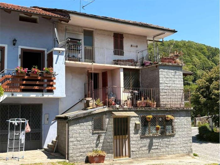 Casa con 5 locali in vendita in via Grandubbione, Pinasca Dubbione, Pinasca