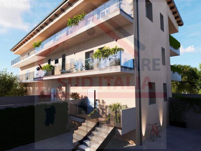 Appartamento trilocale in vendita in Via Vicinale Torre Scafati, Varcaturo, Giugliano in Campania