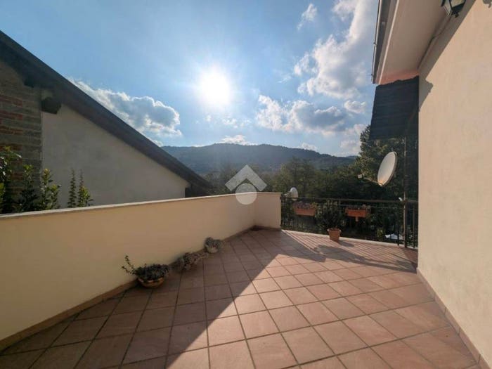 Casa con 6 locali in vendita in Località STRADALE, Cartosio