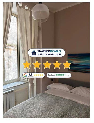 Appartamento trilocale in vendita in Vico II Strettola agli Orefici, Borgo Orefici, Napoli