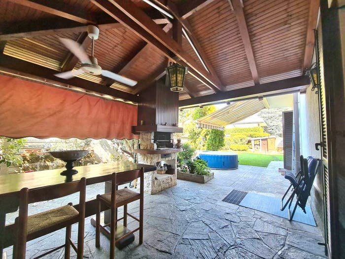 Casa quadrilocale in vendita in Via Regina Margherita, Centro, Cerro Maggiore