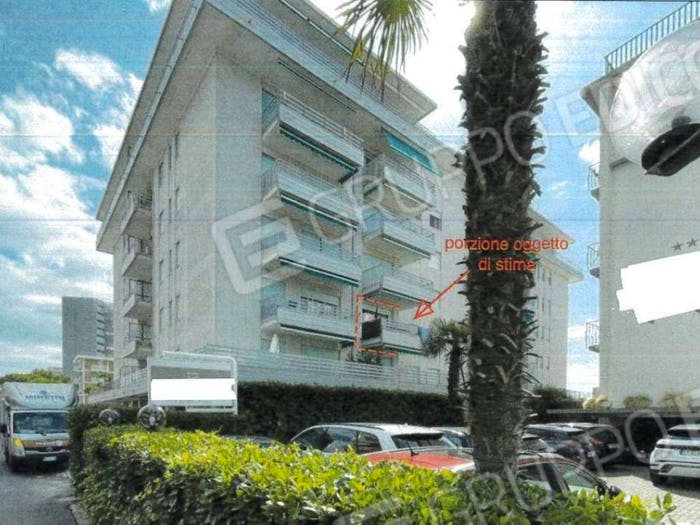 Appartamento con 5 locali in vendita in Via padova, Lido Ovest Faro, Jesolo