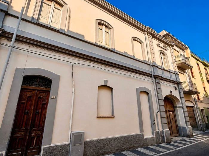 Casa con 6 locali in vendita in Via Trieste, Quartu, Quartu Sant'Elena