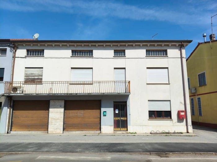 Casa con 6 locali in vendita in Via Andrea Palladio, Villaverla