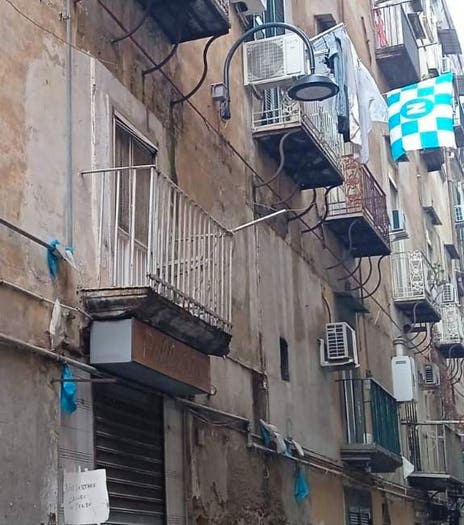 Appartamento bilocale in vendita in Via Roberto Savarese, Stella Materdei, Napoli