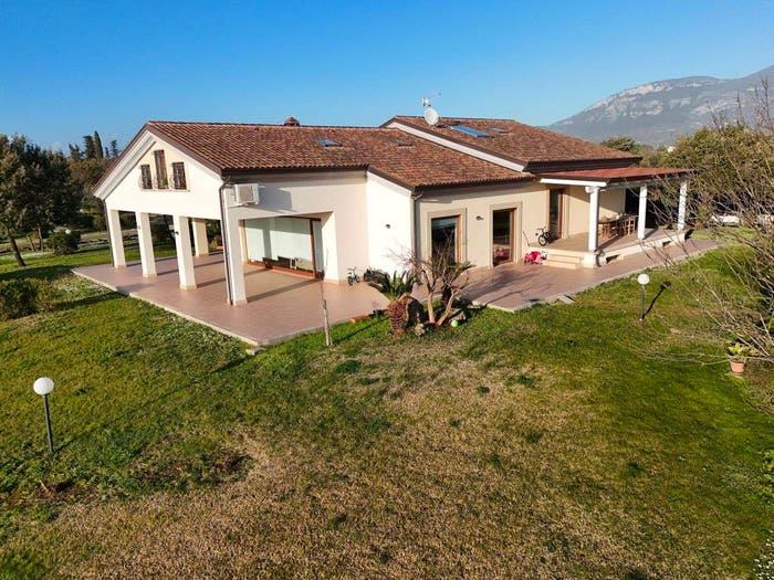 Casa con 6 locali in vendita in Via Molino di Mare, Licinella Torre Di Paestum, Capaccio Paestum