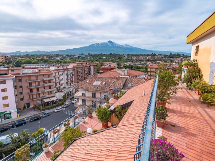 Appartamento con 6 locali in vendita in Via Giovanni Verga, San Cosmo Corso Italia Piazza Dante, Acireale