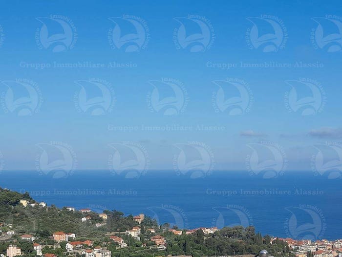 Appartamento con 5 locali in vendita in Moglio, Alassio