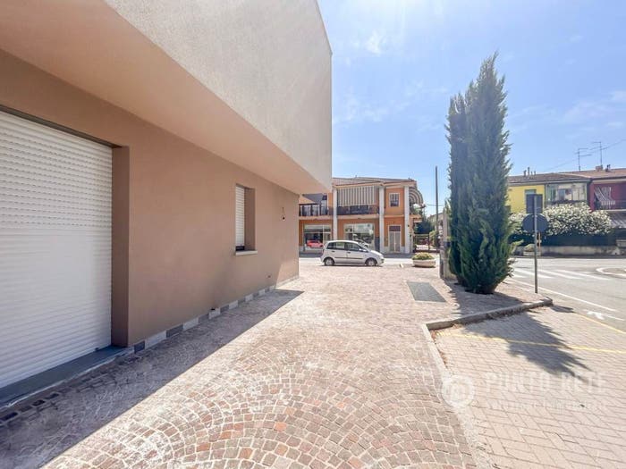 Appartamento con 5 locali in vendita in Via Caterina Bon Brenzoni, Centro, Mozzecane