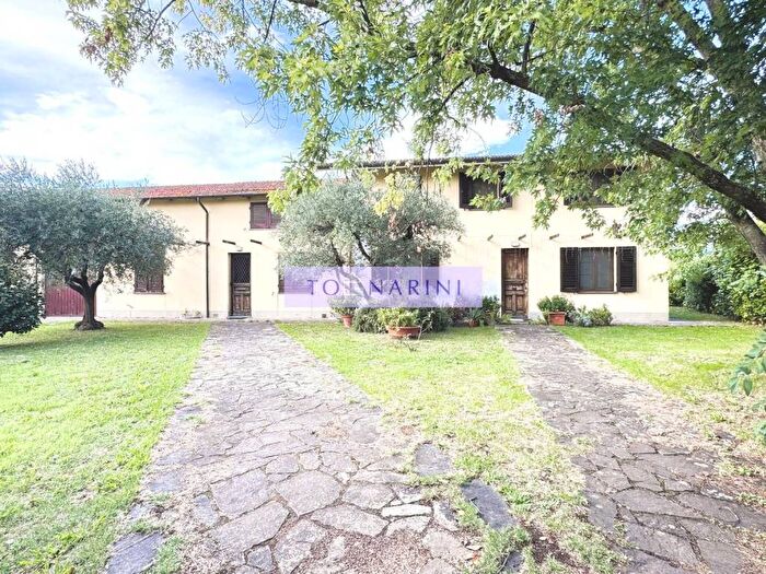 Casa con 6 locali in vendita in Via Jurij Gagarin, Centro, Monsummano Terme