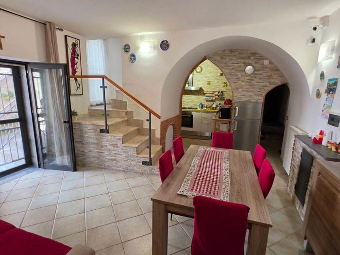 Appartamento con 5 locali in vendita in Via Giuseppe Verdi, Capaccio, Capaccio Paestum
