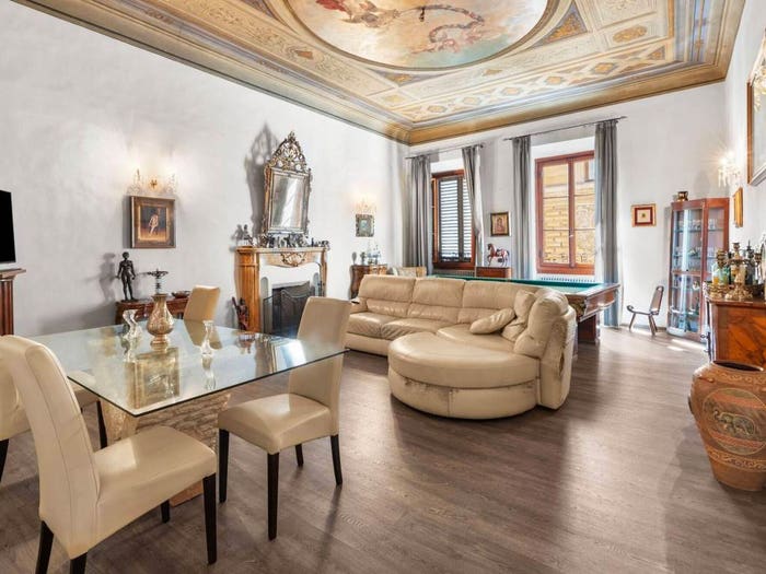 Appartamento con 6 locali in vendita in Via Ricasoli, Duomo, Firenze
