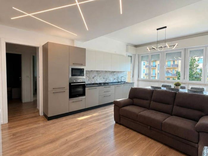 Appartamento quadrilocale in vendita in Via Vincenzo Gioberti, Tavernelle, Ancona