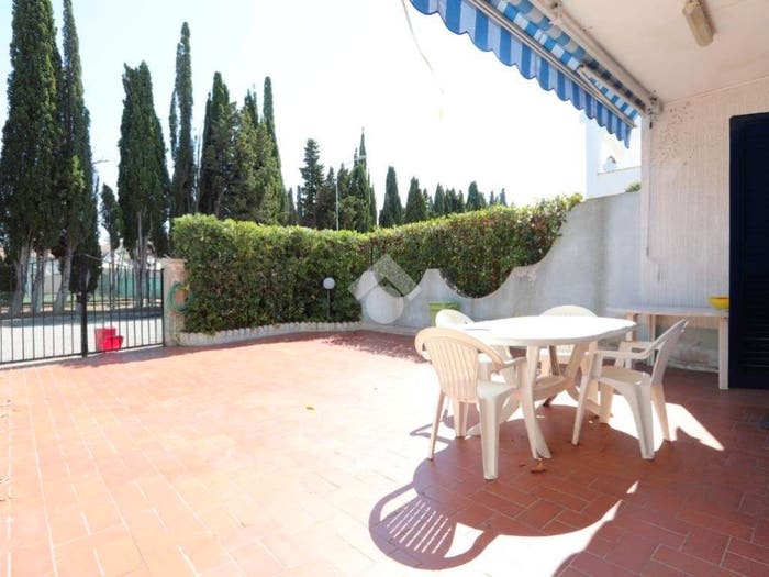 Casa quadrilocale in vendita in Via G Rossa, Villa Rosa, Martinsicuro