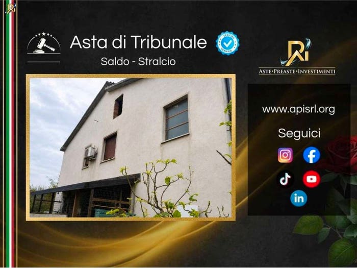 Casa con 5 locali in vendita in Salita San Nicola, Rosciano