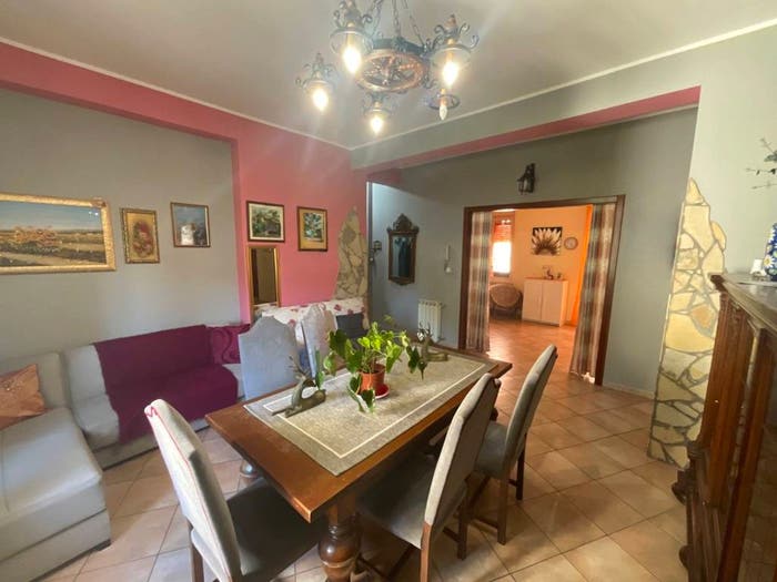 Appartamento quadrilocale in vendita in Corso Raffaello, Centro, Mascalucia