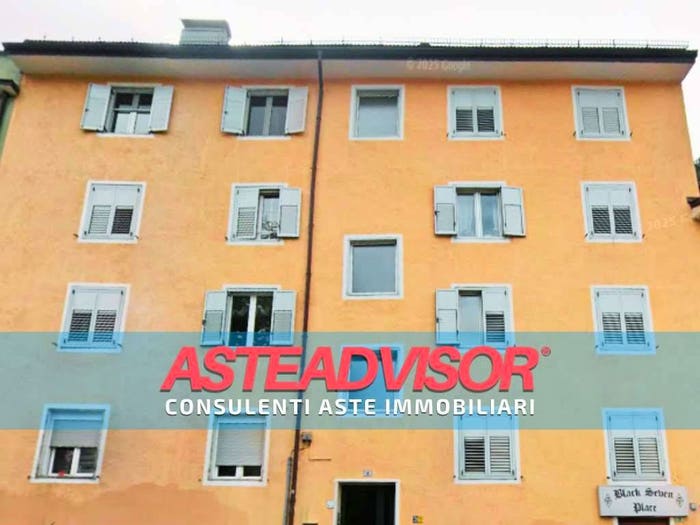 Appartamento con 5 locali in vendita in Via Trento, Oltrisarco Aslago, Bolzano