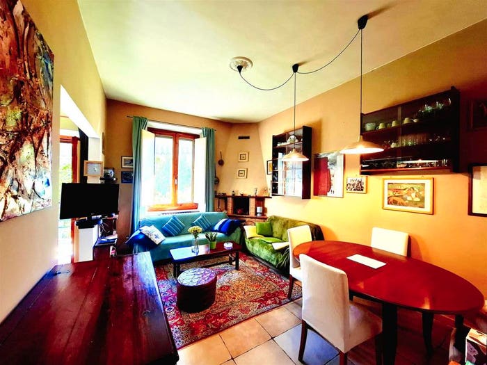 Casa con 6 locali in vendita in Viale della Rimembranza, Tavarnelle, Barberino Tavarnelle
