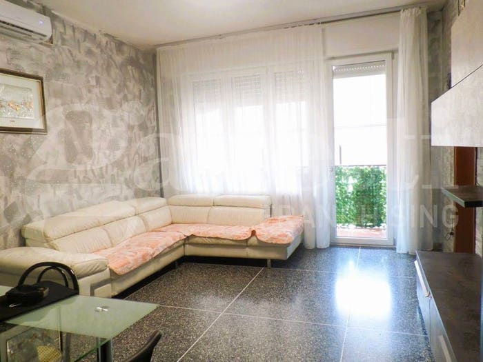 Appartamento quadrilocale in vendita in Via Orsini, Cento Paese, Cento