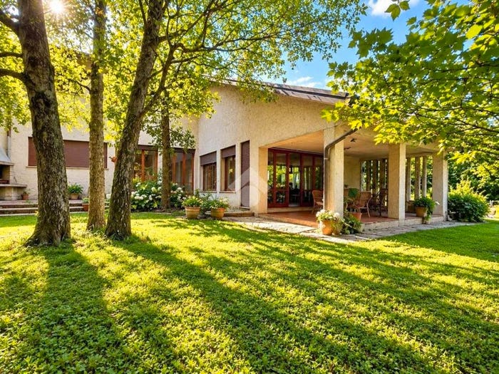 Casa con 5 locali in vendita in Via Ancona, Tencarola, Selvazzano Dentro