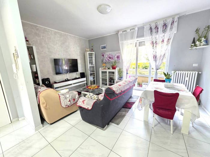 Appartamento quadrilocale in vendita in Via Luigi Girardi, Vecchio Ospedale Sant'Erasmo, Legnano
