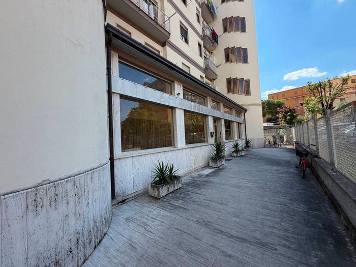 Appartamento con 6 locali in vendita in Via Pisa, Ascoli Piceno