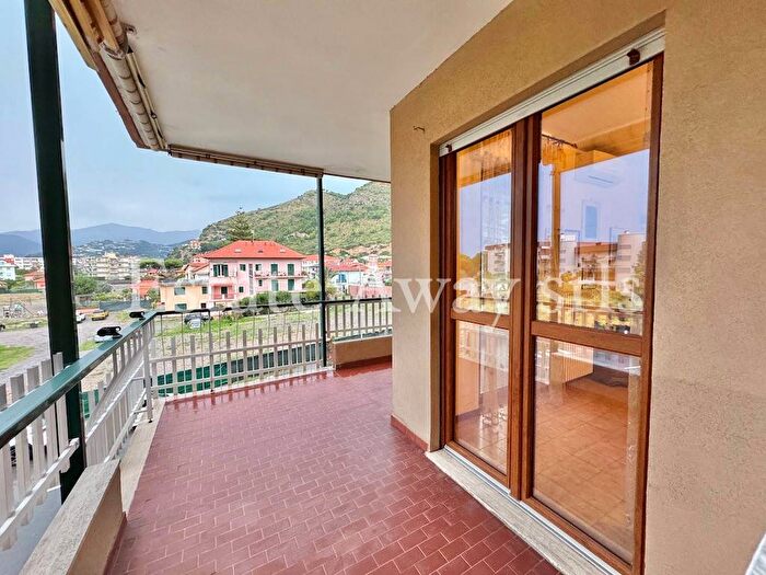 Appartamento bilocale in vendita in Via Nino Lamboglia, Nervia, Ventimiglia