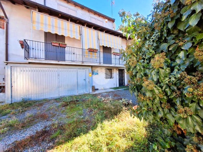 Casa bilocale in vendita in Via Guglielmo Marconi, Mesero