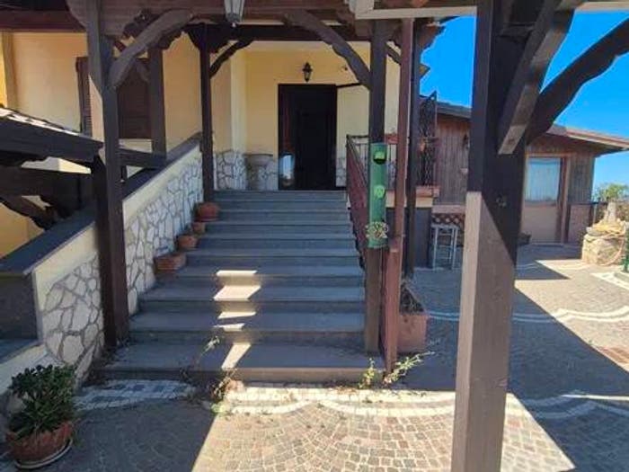Casa con 6 locali in vendita in Via Salvatore Nullo, Licola Paese, Giugliano in Campania