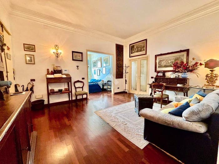 Appartamento con 6 locali in vendita in Appartamento Via XX Settembre, Bolognese, Firenze