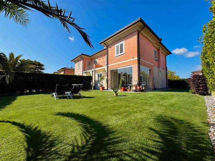 Casa con 5 locali in vendita in Via Montanina, Pieve Vecchia Villaggio Sanghen, Manerba del Garda
