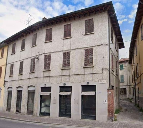 Appartamento bilocale in vendita in Largo Adua, Centro, Cantù