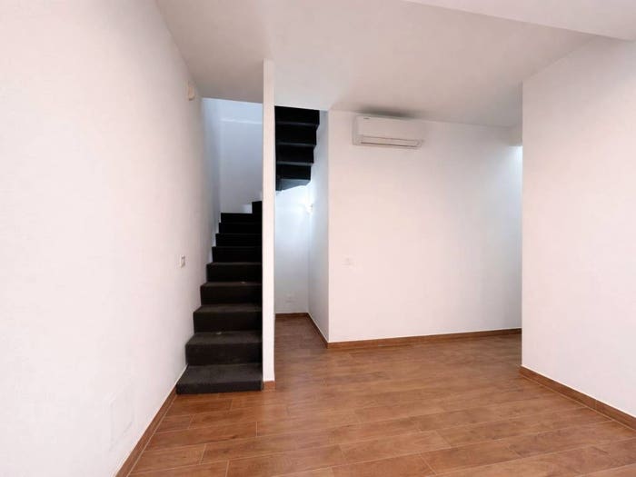Appartamento trilocale in vendita in Via Arezzo, Bignami Ponale, Milano