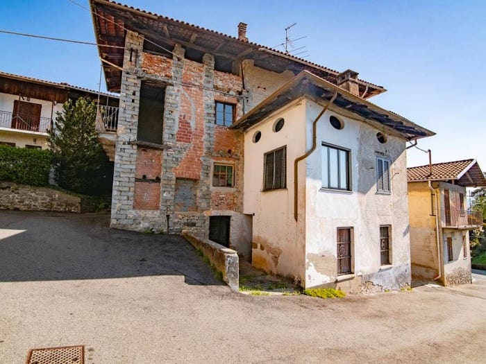 Casa con 5 locali in vendita in Via Pierino Lanati, Sagliano Micca
